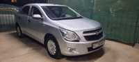 Chevrolet Cobalt LT в идеальном состоянии свет  стальной  2013 год.