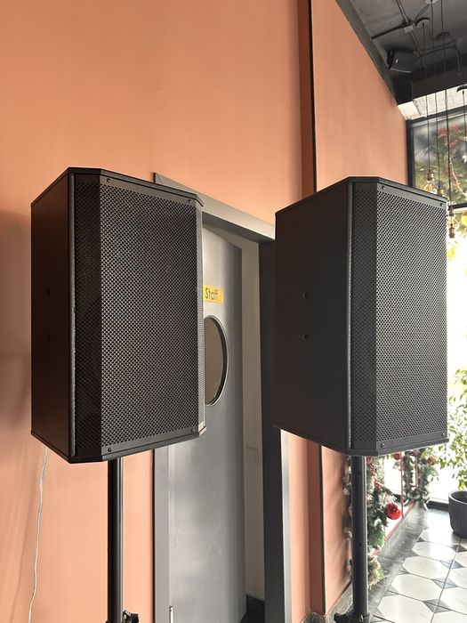 Продам пульт и 2 профессиональные аудио системы 500 вт