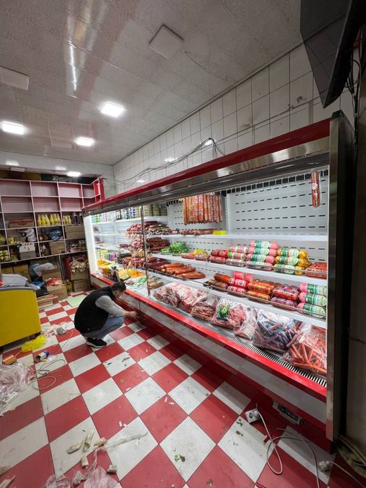 Витрина холодильник горка