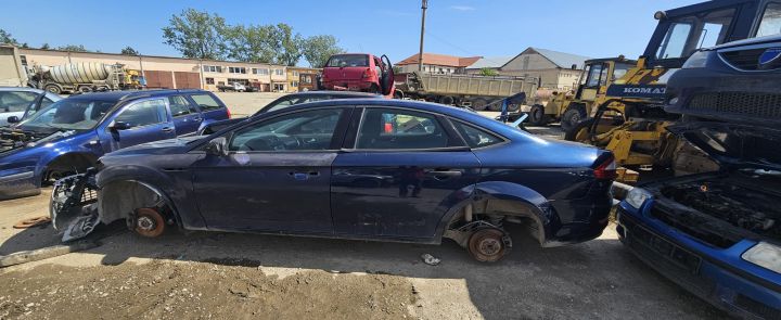 Capota motor Ford Mondeo MK4