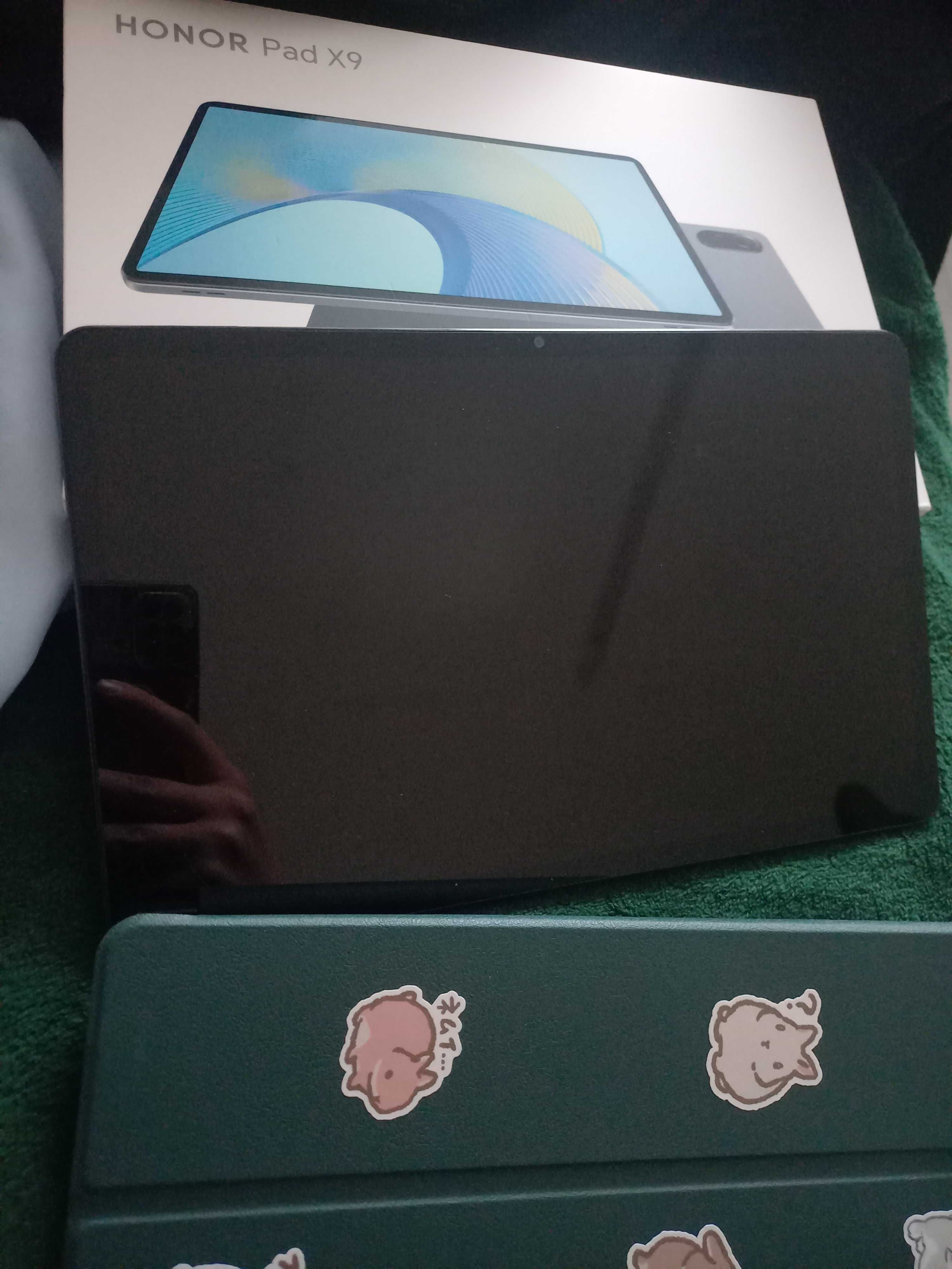 Таблет HONOR PAD X9 - като нов