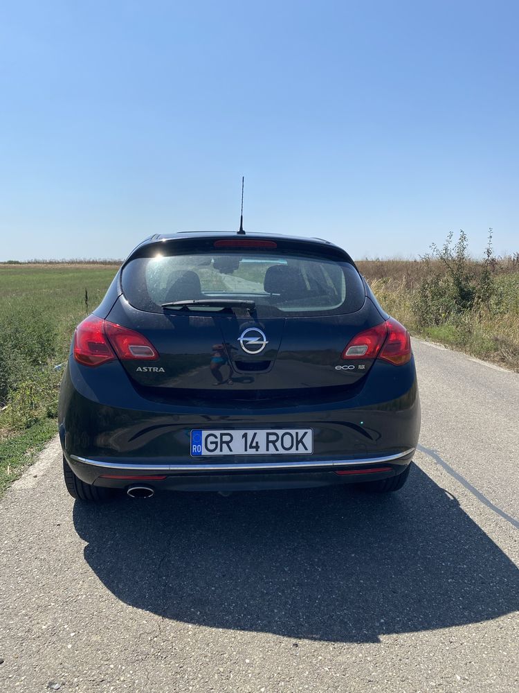 Opel Astra J 2015 1.6 Sidi 170 cp