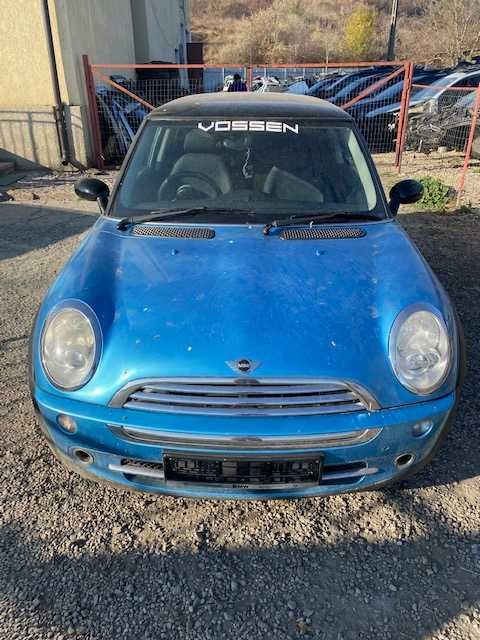 Dezmembram Mini Cooper R50-RC32 2004 Hatchback 1.6 85kw