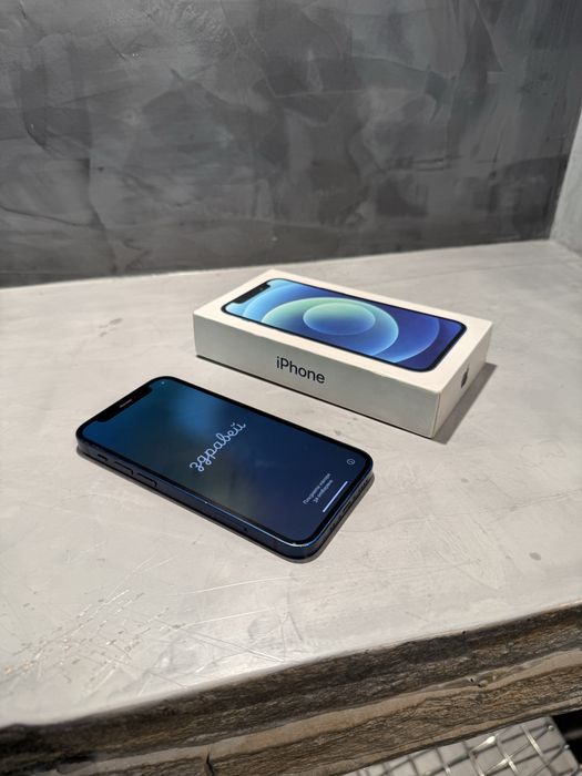 КАТО ЧИСТО НОВ Iphone 12 mini blue