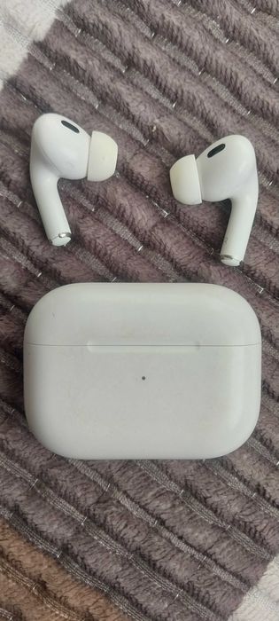Наушники айрподс2 про  оригинал. Б/у