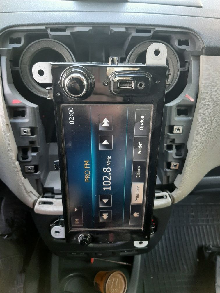 Navigatie renault clio