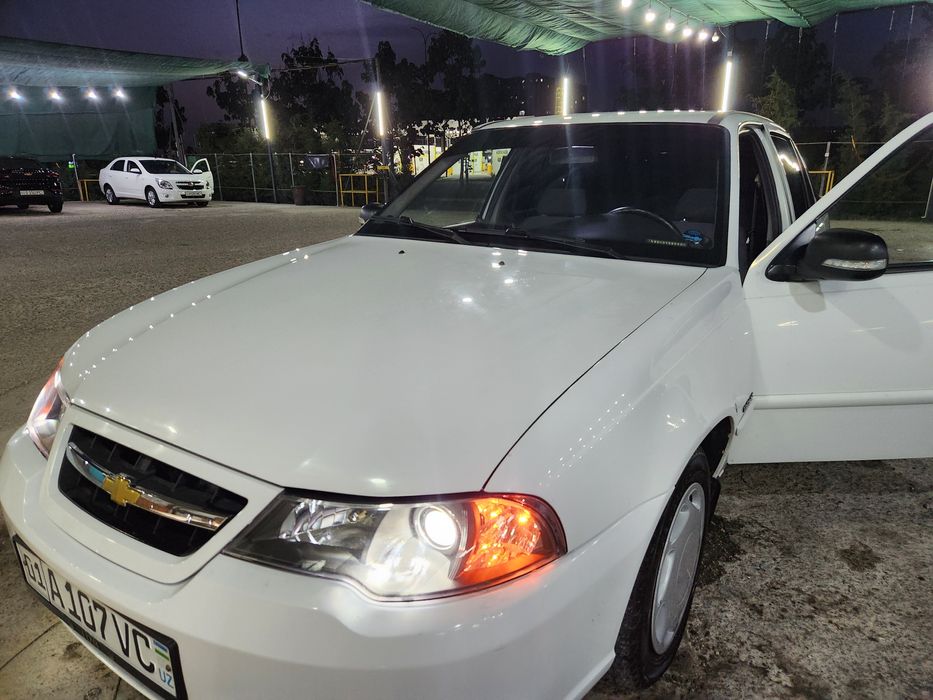 Nexia 2 1.6 lux kansaner