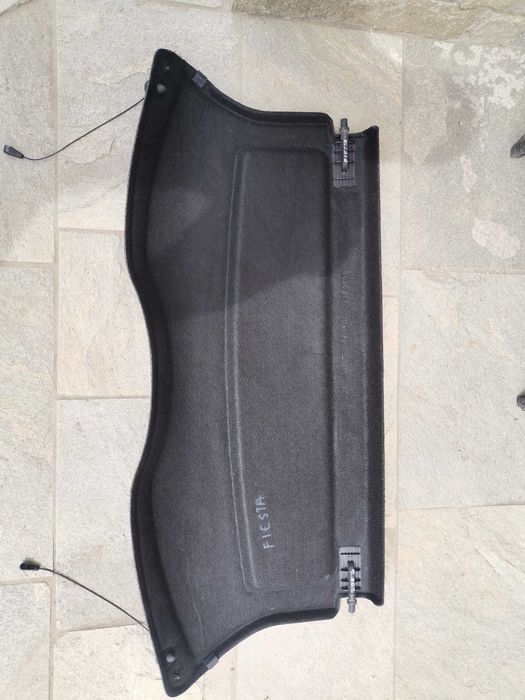 Кора багажник  Форд Фиеста/ Ford Fiesta 2000--2008г Двуврата.