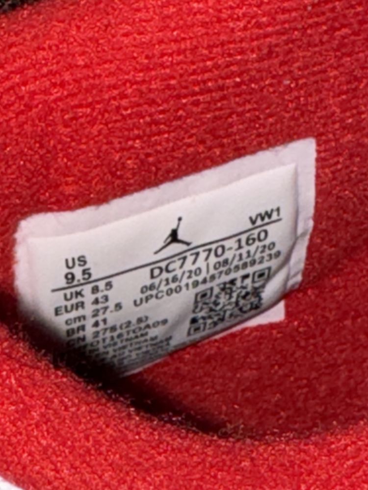 Jordan 4 Fire Red marime