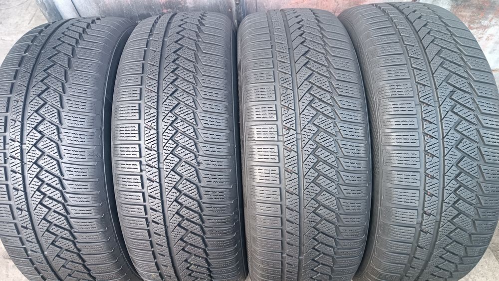 235/55/18 Continental