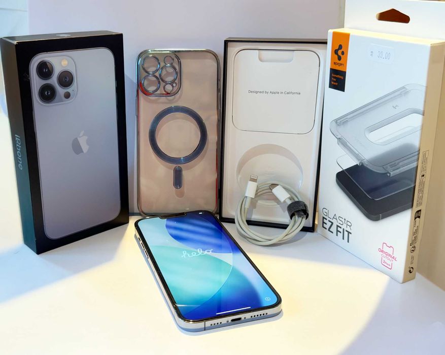 iPhone 13 Pro Max, 256 GB, без драскотини, пълен комплект + подарък