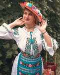 Vând costum tradițional marca Virginia Linul.Brau și pălărie/clop