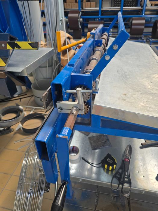 Машина за огъване на ламарина, абкант 6 м.