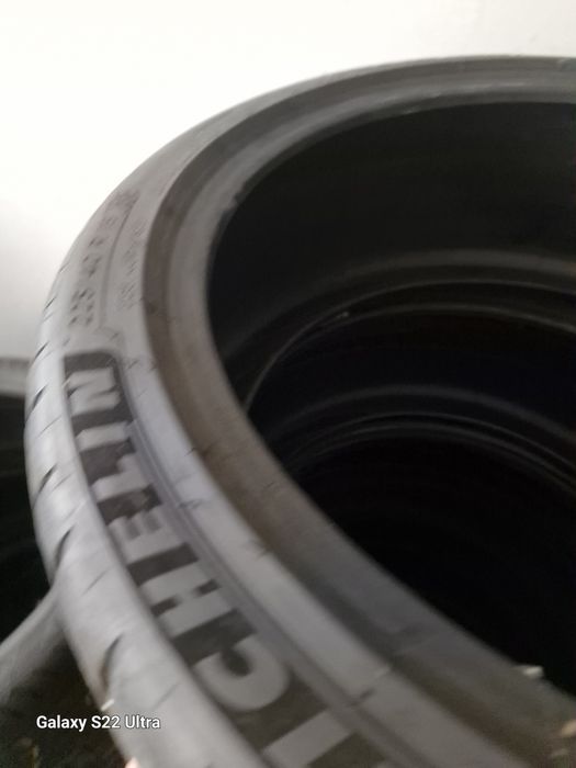 225 40 19 Michelin Pilot sport 4 6mm Перфектно състояние