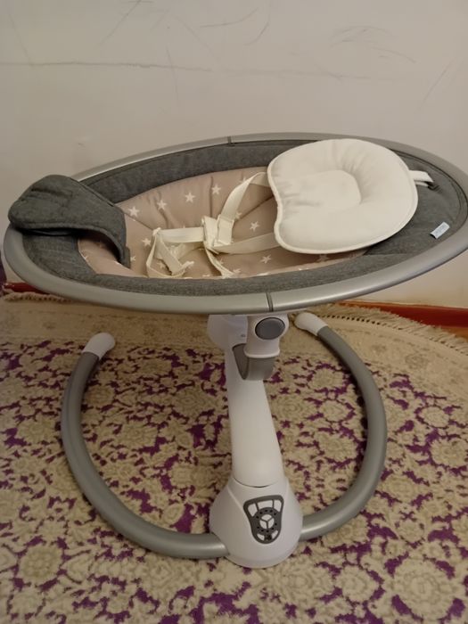 Электрическая качелья почти как новая