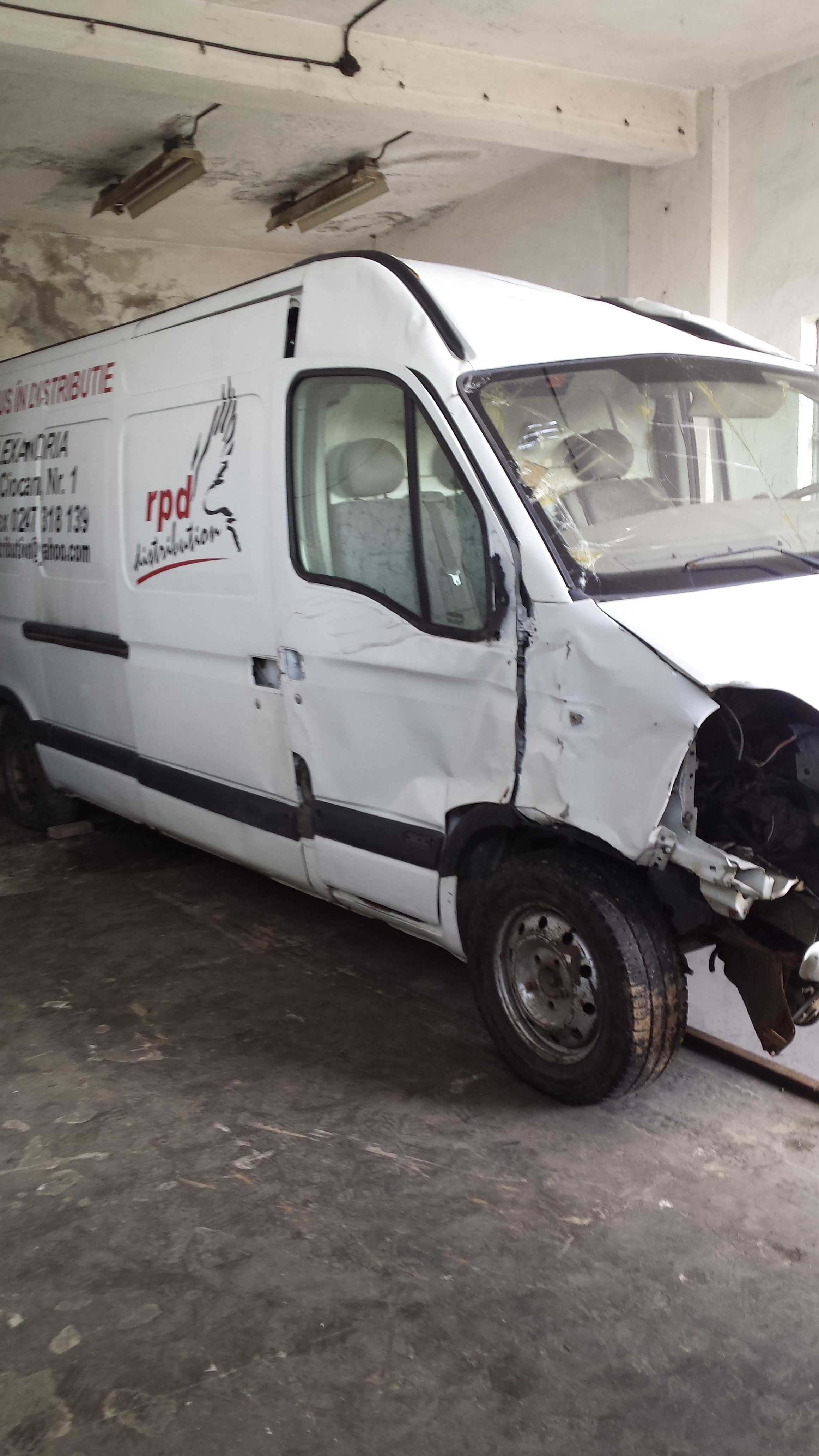 Dezmembrez Opel movano Renault master euro 3 - 4