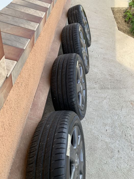 Jante r16 (5x112) cauciucuri 205.55.16 se vinde complet sau schimb