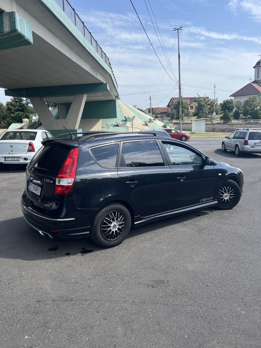 Vand HYUNDAI I30 CW  An fabricatie 2009 ……