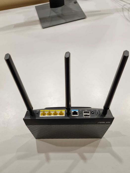 Router Asus RT-N66U