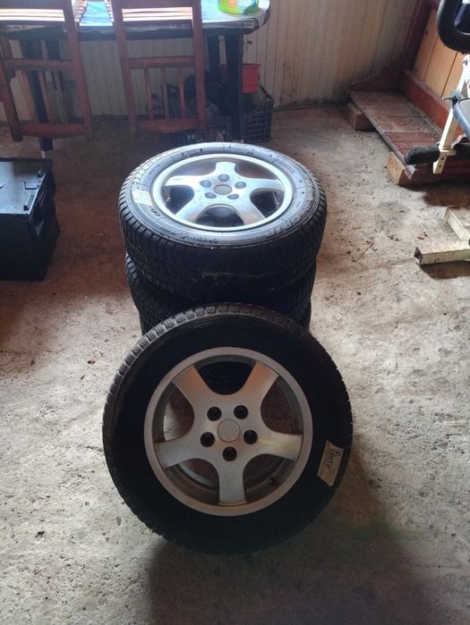 Jante Borbet cu cauciucuri de iarnă R15 5x112