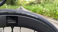Безкамерни гуми за шосеен велосипед Giant Gavia Course 1