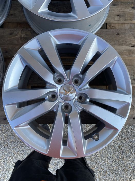 16 цола 5 х 108 мм Пежо 308 , 508 , Peugeot