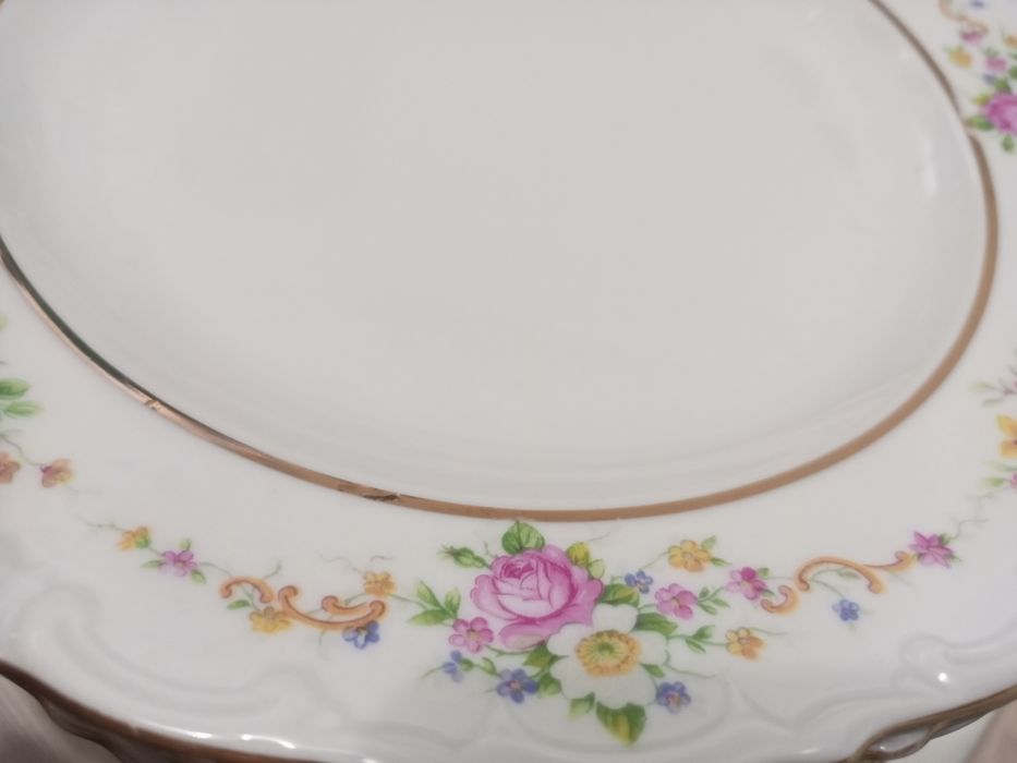 Большие сервизные тарелки. KAHLA. Фарфор. Германия. Винтаж.