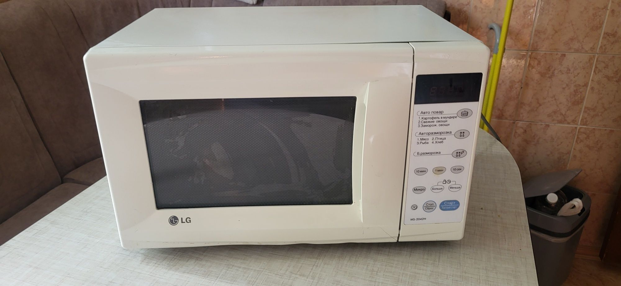 Микроволновка LG