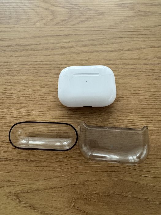 Vand AirPods Pro 2 carcasa incarcare MagSafe (USB-C)