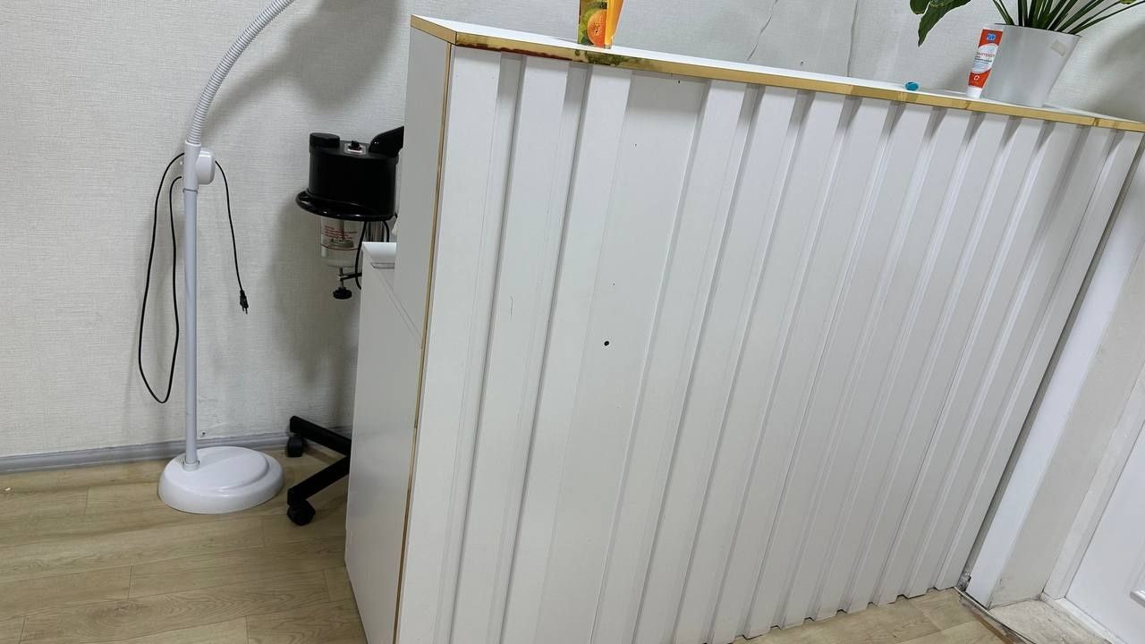Продается мебель из салона косметологии