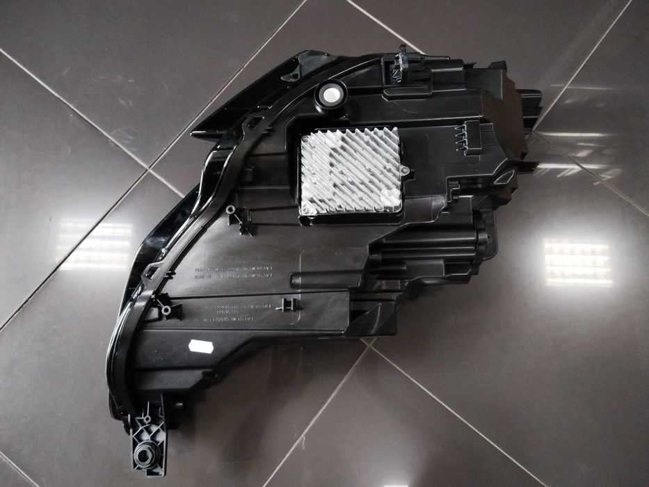 НОВ Ляв Фар Комплект Full LED Audi A3 S3 8Y 2020- 8Y0941033 Ауди