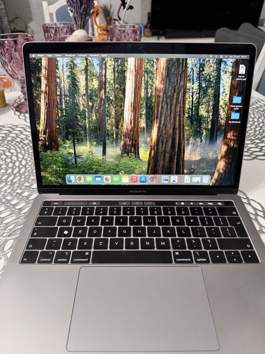 Vand Macbook Pro 2019 Touchbar