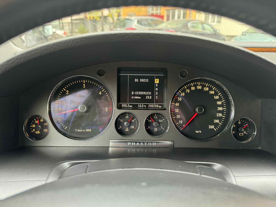 Продавам VW Phaeton 2007