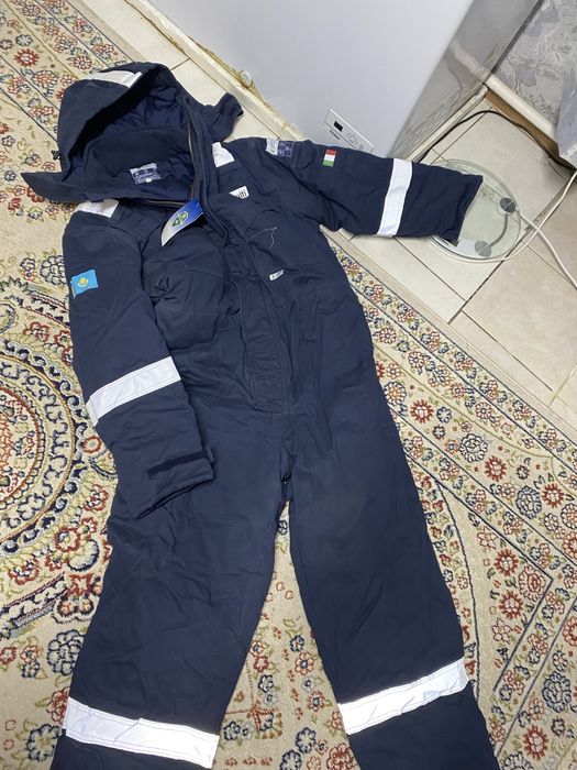 Комбинезон новый 3 XL, есть 2 шт