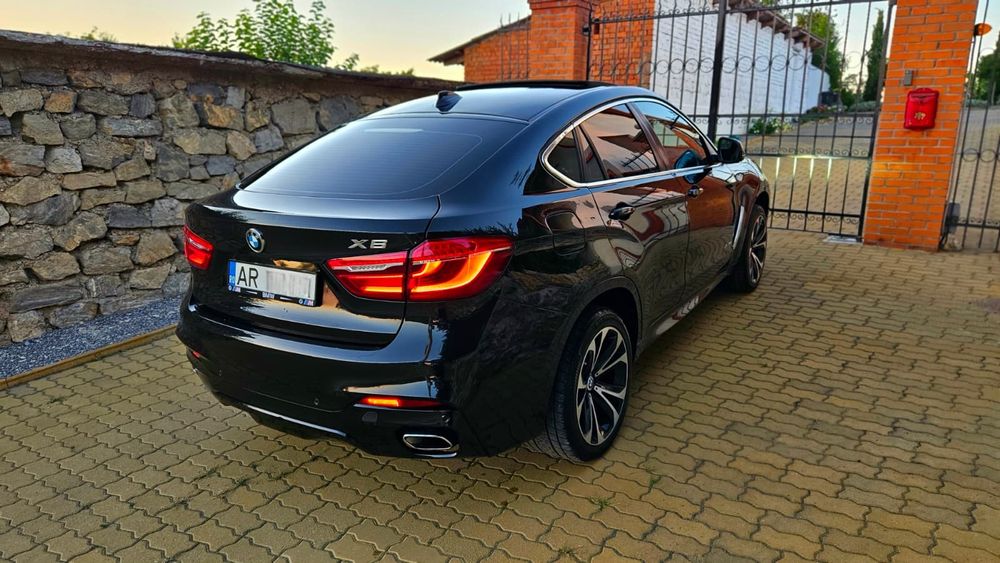 Bmw X6 F16 M Pachet 3.0 D 258 CP [Trapa , Piele ,Soft Close]