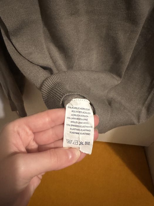 Maletă bărbătească gri mărimea S,15%lana