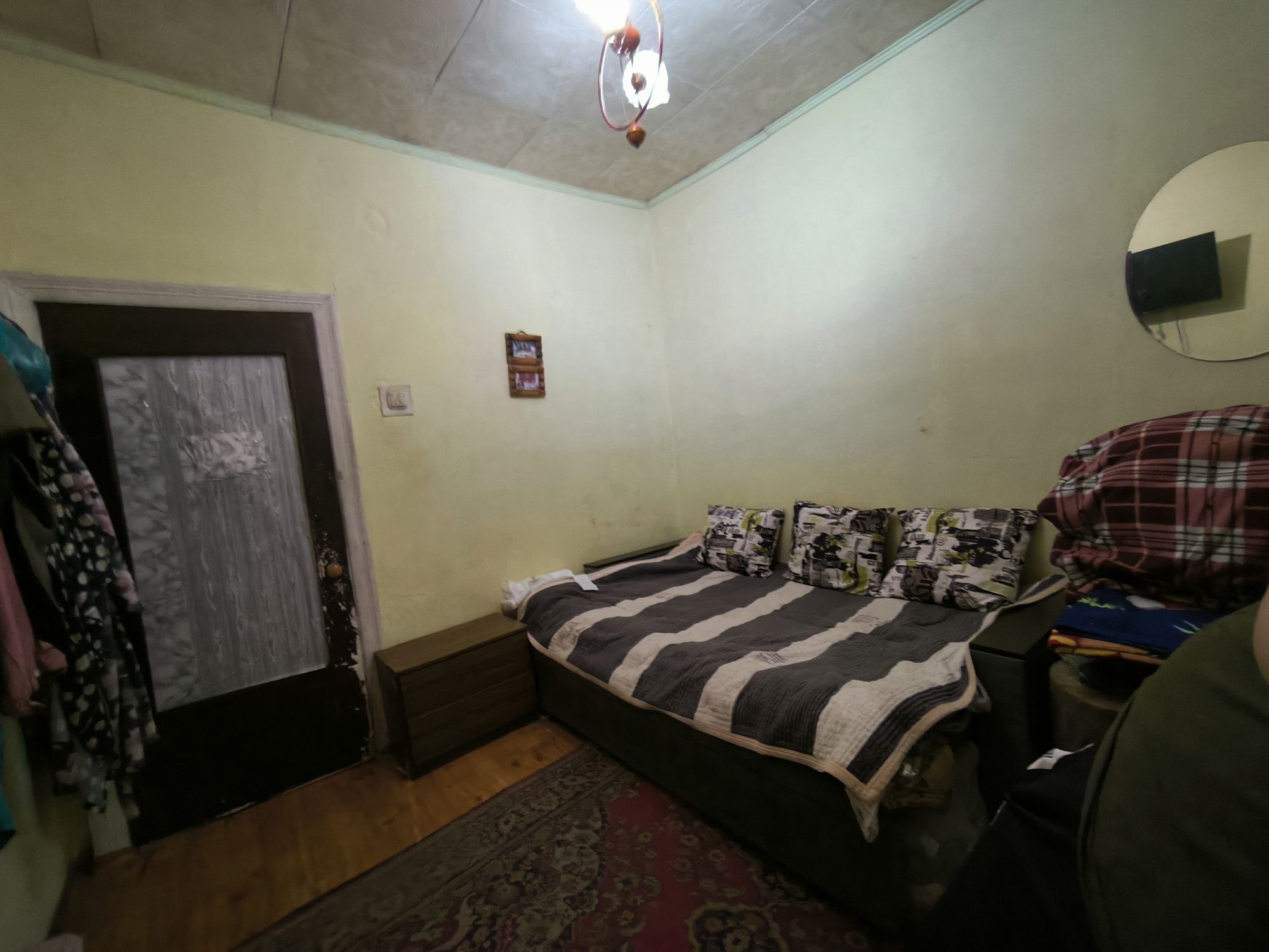 Продаю дом в районе ТРЦ Максима
