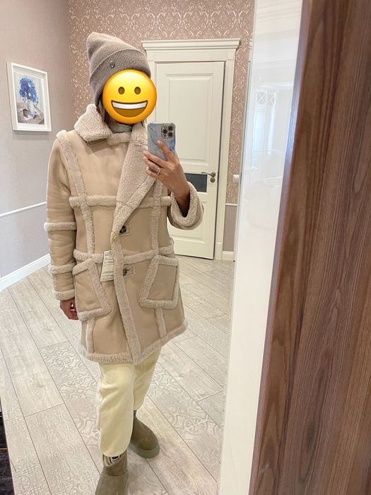 Натуральная дубленка новая!