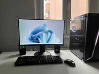 Desktop Myria Style V73 powered by ASUS + monitor curbat Dell
