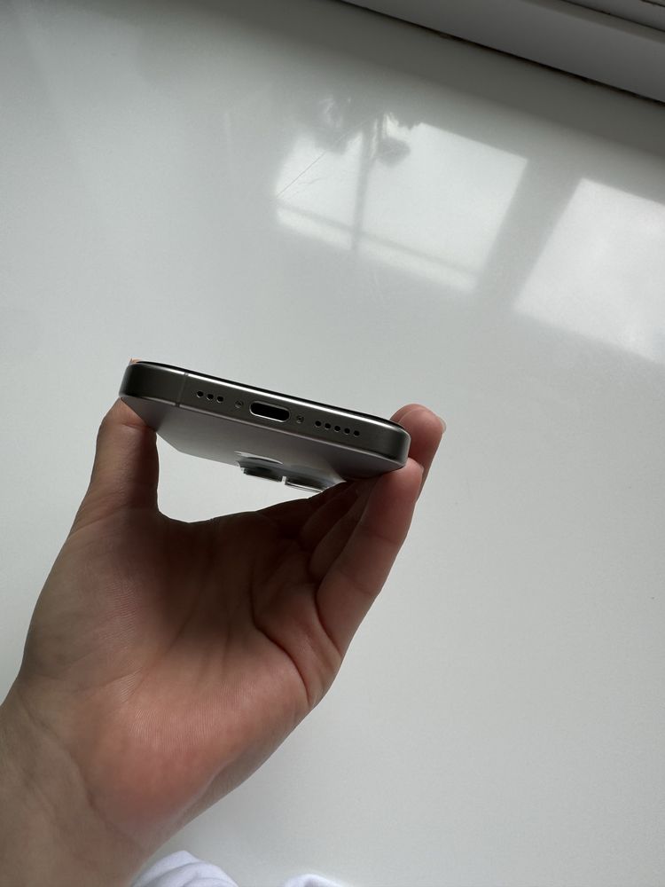 Iphone 15 pro /128
