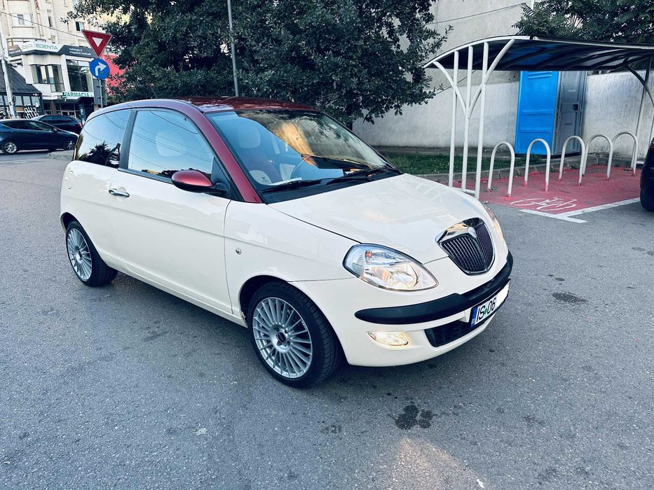 Lancia Ypsilon Diesel ~ 115000Km ~ Navi Camera Senz Park Clima