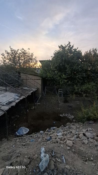 Mexnatda yer sotiladi