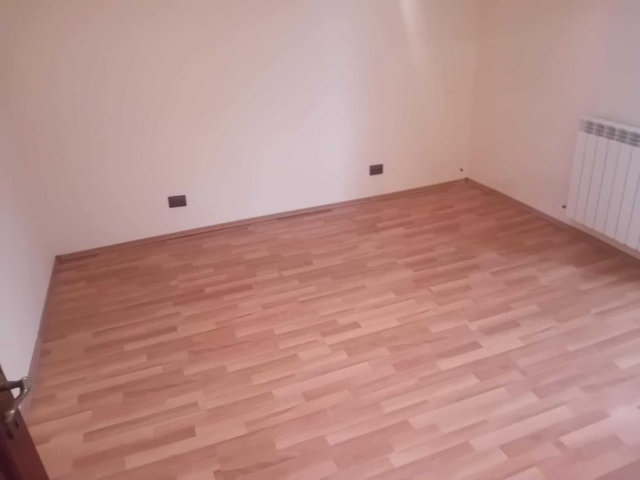 Ap 2 Cam Precista Laguna bloc nou lux 55mp etaj 1 decomandat centrala