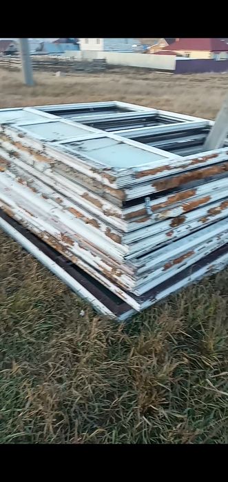 Пластиковые окна, б/у.