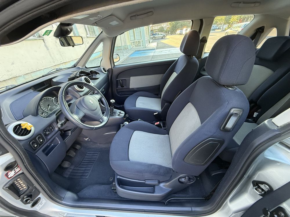 Peugeot 1007 1.4i бензин