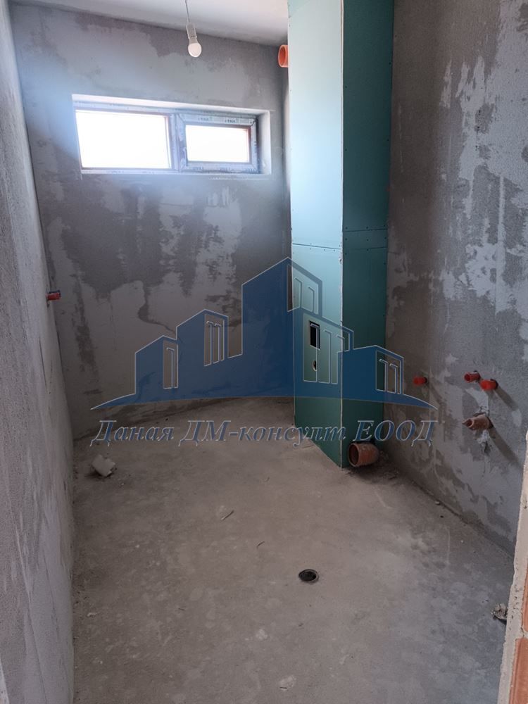 3-стаен в Шумен-Болницата площ 105 цена 257500