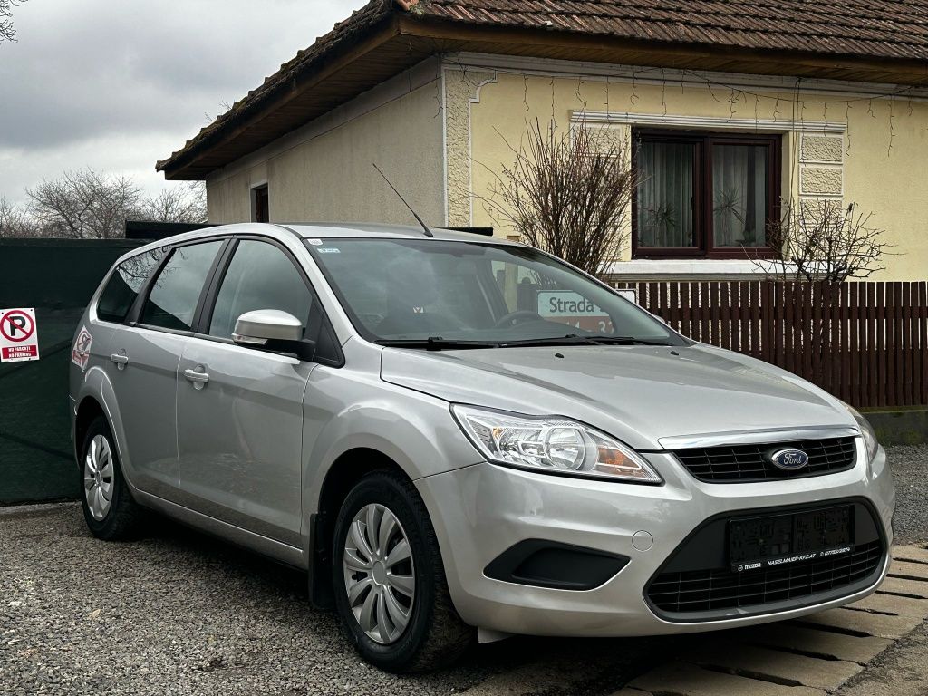 Vând Ford Focus II Facelift motor 1.6 TDCi an 2008