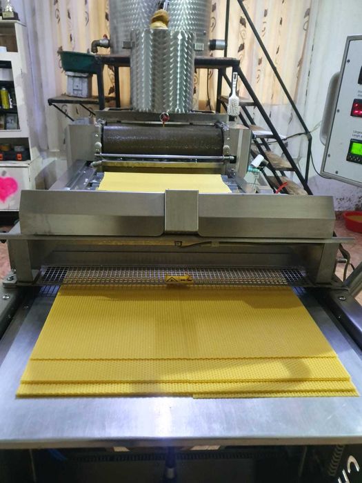 Faguri artificiali din ceara naturala