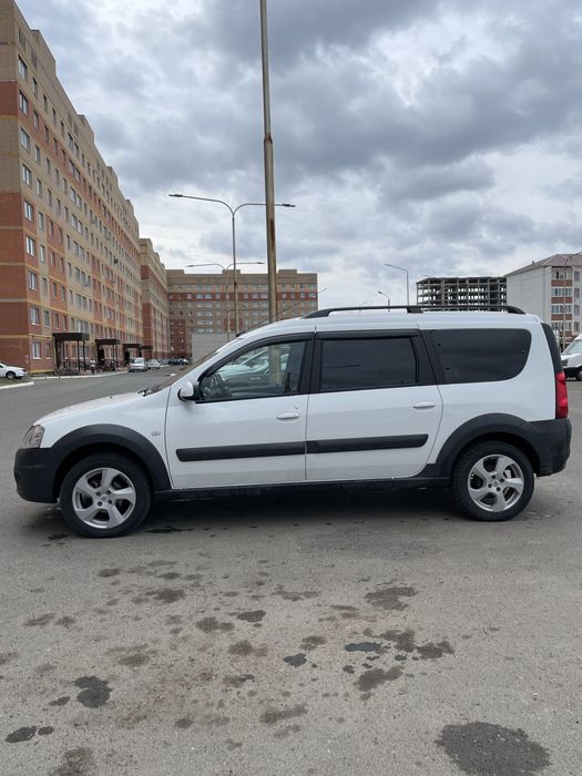 Lada Largus Cross