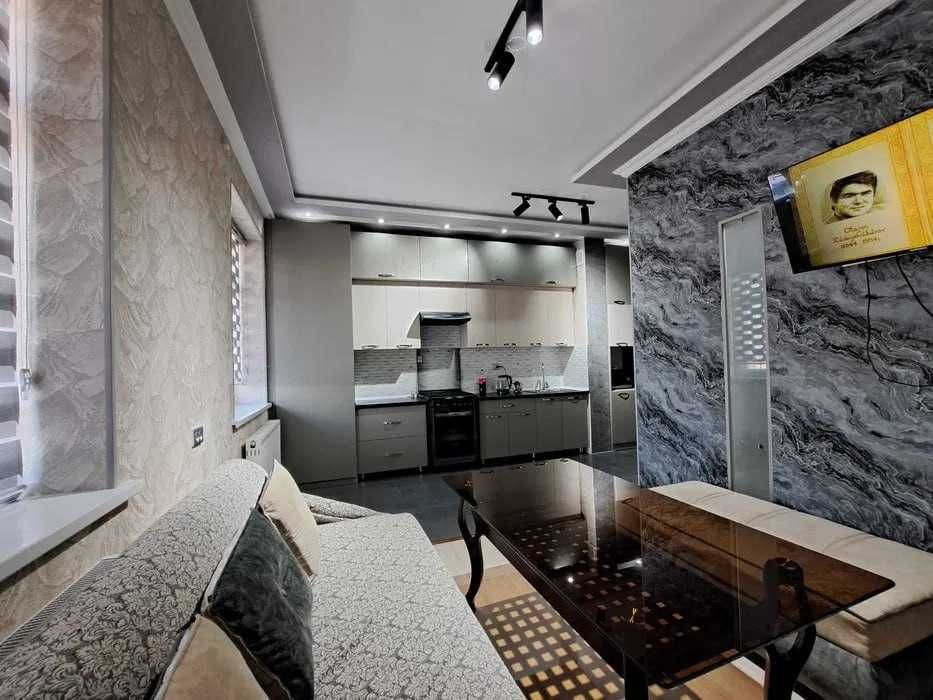 Сдается Шикарная Квартира на 11- квартал!  3/4/9  Юнисобод!  037*